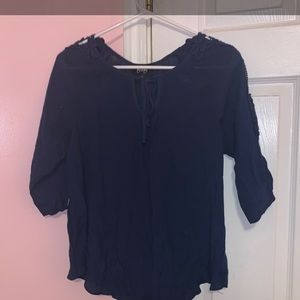 Blouse women’s